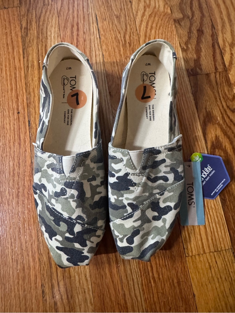 TOMS Dirty Olive Camouflage Classic Alpargata Slip-Ons - NWT - Size 7